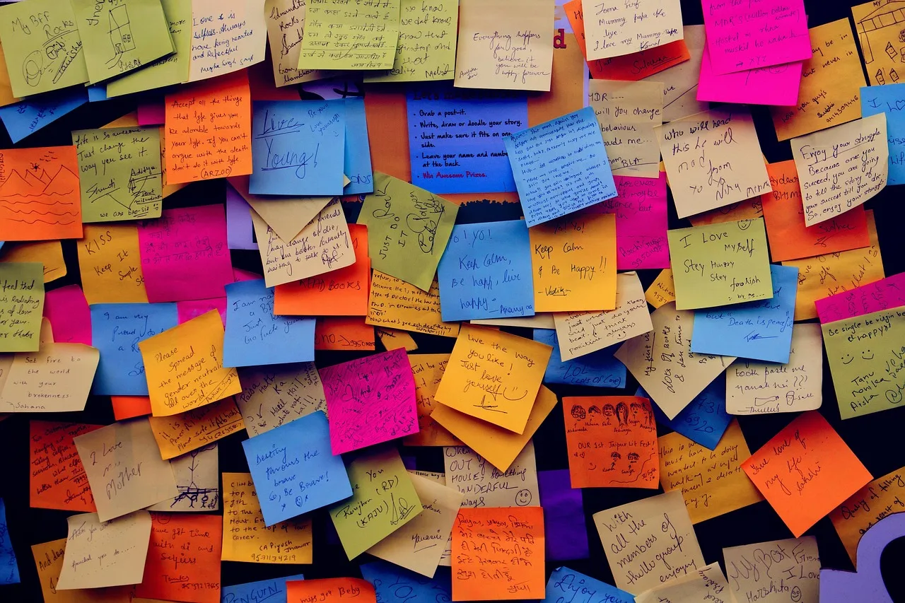 sticky notes, bemærk, opslagstavle, meddelelse, vedhæfte, farverig